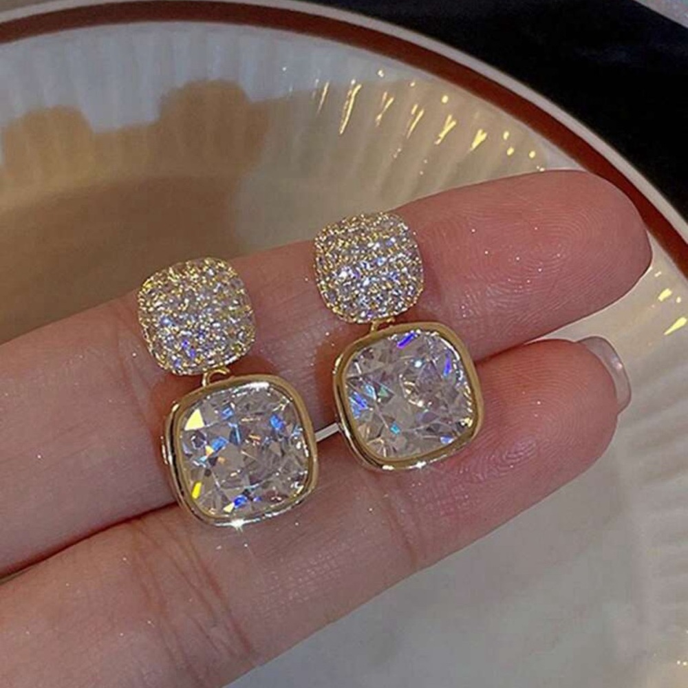 Rhinestone Decor Drop Earrings